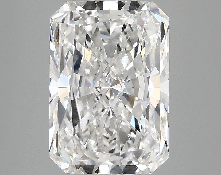 3.01 Carat Radiant Shaped Ideal Cut VVS2 IGI Certified Lab Grown Diamond