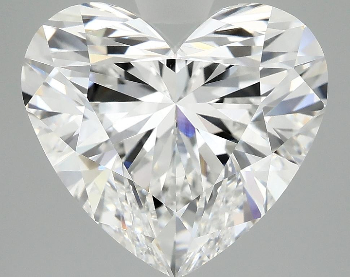 6.12 Carat Heart Shaped Ideal Cut VS1 IGI Certified Lab Grown Diamond