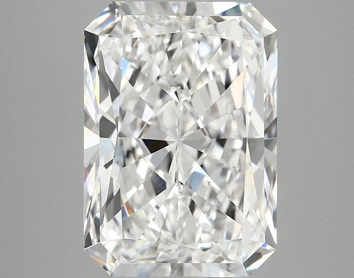 4.09 Carat Radiant Shaped Ideal Cut VVS2 IGI Certified Lab Grown Diamond