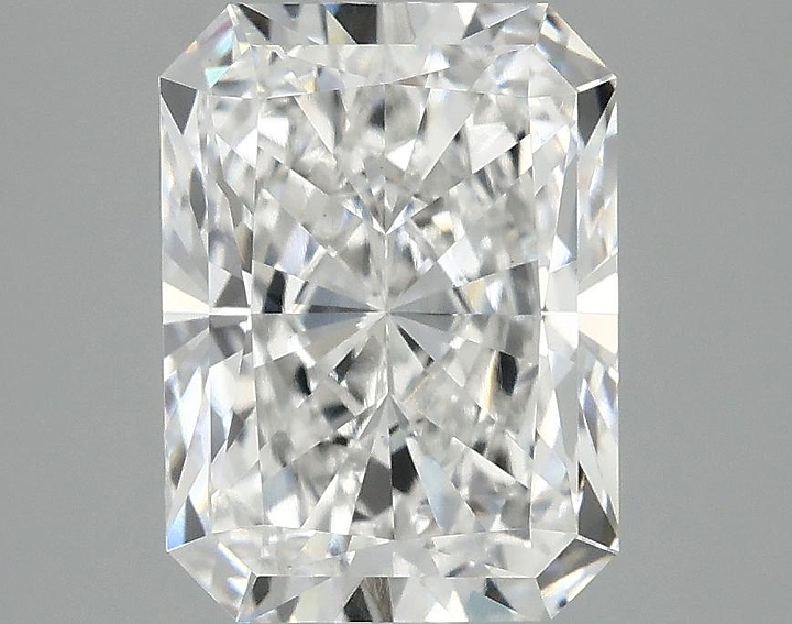 3.09 Carat Radiant Shaped Excellent Cut VS1 IGI Certified Lab Grown Diamond