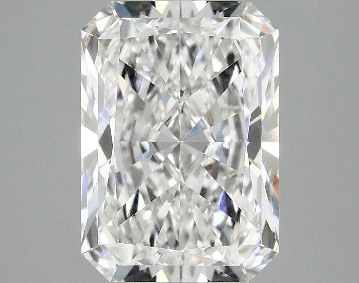 3.08 Carat Radiant Shaped Ideal Cut VVS2 IGI Certified Lab Grown Diamond