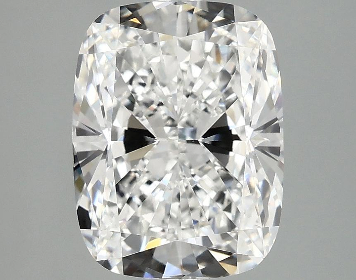 3.07 Carat Cushion Shaped Excellent Cut VVS2 IGI Certified Lab Grown Diamond