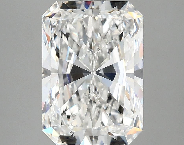 4.09 Carat Radiant Shaped Ideal Cut VVS2 IGI Certified Lab Grown Diamond