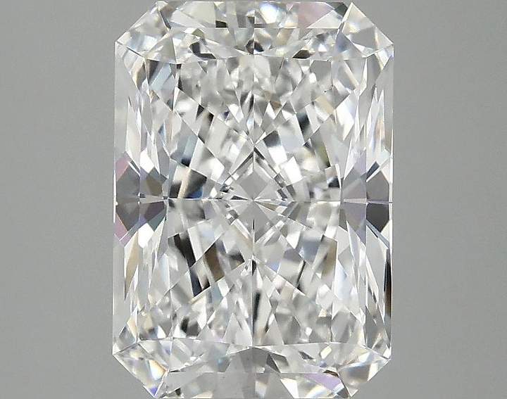 3.03 Carat Radiant Shaped Ideal Cut VS1 IGI Certified Lab Grown Diamond