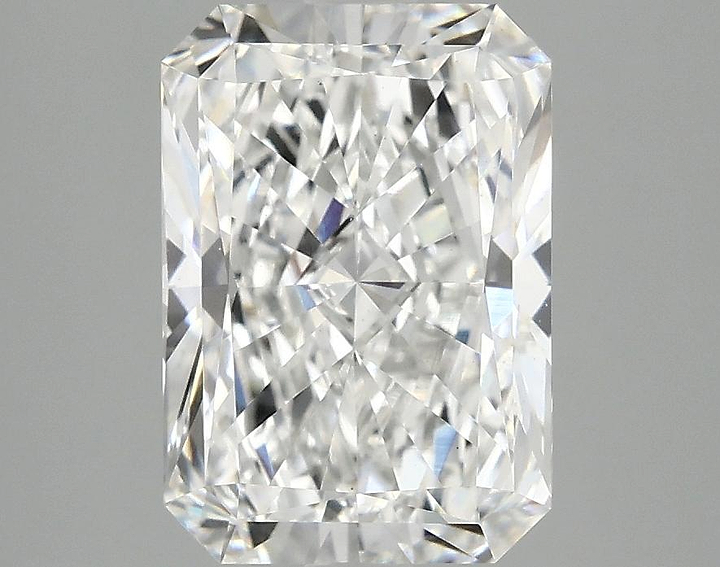 3.08 Carat Radiant Shaped Ideal Cut VVS2 IGI Certified Lab Grown Diamond
