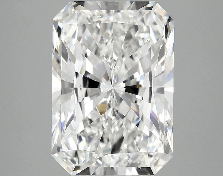 4.06 Carat Radiant Shaped Ideal Cut VS1 IGI Certified Lab Grown Diamond