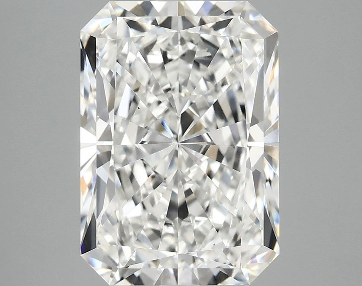 4.02 Carat Radiant Shaped Ideal Cut VS1 IGI Certified Lab Grown Diamond