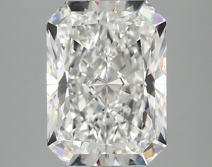 3.1 Carat Radiant Shaped Excellent Cut VS1 IGI Certified Lab Grown Diamond