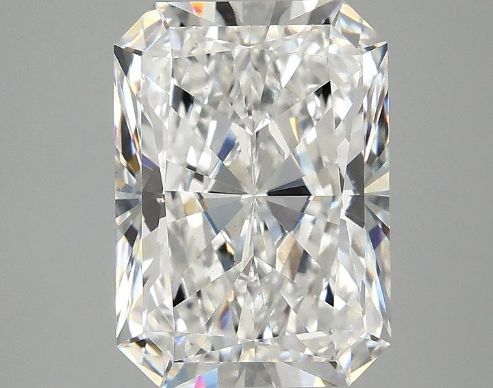 3.1 Carat Radiant Shaped Ideal Cut VS1 IGI Certified Lab Grown Diamond