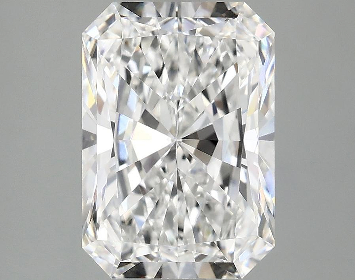 3.03 Carat Radiant Shaped Ideal Cut VVS2 IGI Certified Lab Grown Diamond