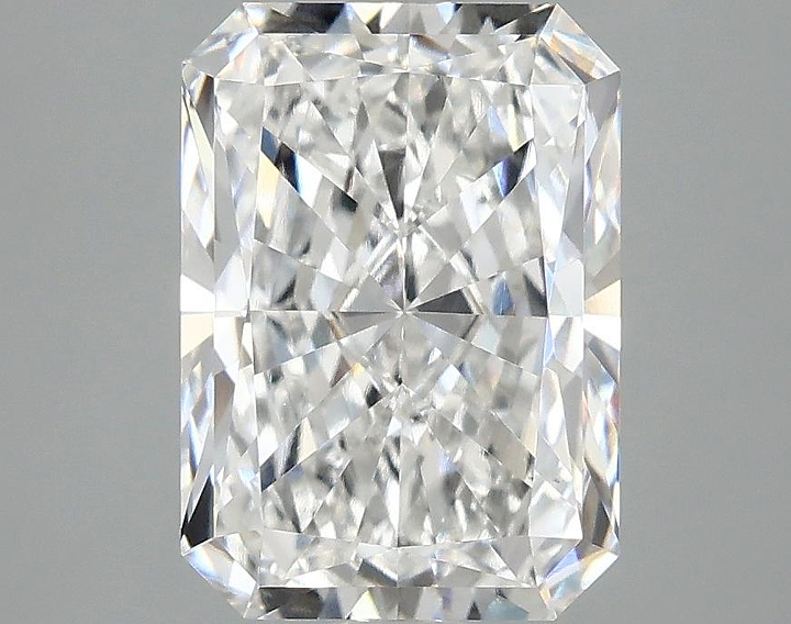 2.99 Carat Radiant Shaped Ideal Cut VS1 IGI Certified Lab Grown Diamond