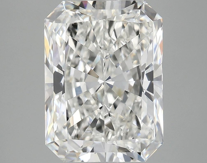 3.1 Carat Radiant Shaped Excellent Cut VVS2 IGI Certified Lab Grown Diamond