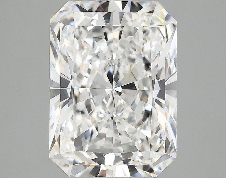 2.93 Carat Radiant Shaped Excellent Cut VVS2 IGI Certified Lab Grown Diamond