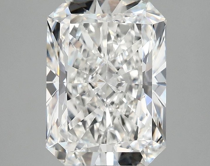 4.0 Carat Radiant Shaped Excellent Cut VVS2 IGI Certified Lab Grown Diamond