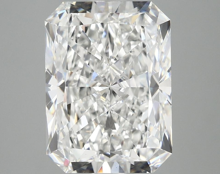 4.14 Carat Radiant Shaped Excellent Cut VVS2 IGI Certified Lab Grown Diamond