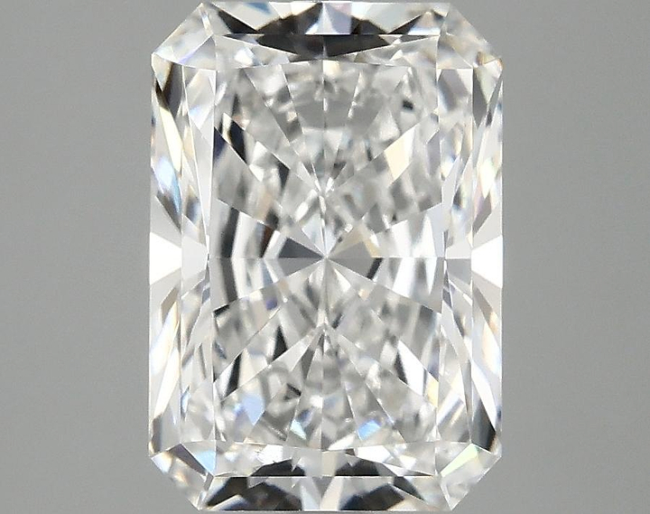3.04 Carat Radiant Shaped Ideal Cut VS1 IGI Certified Lab Grown Diamond