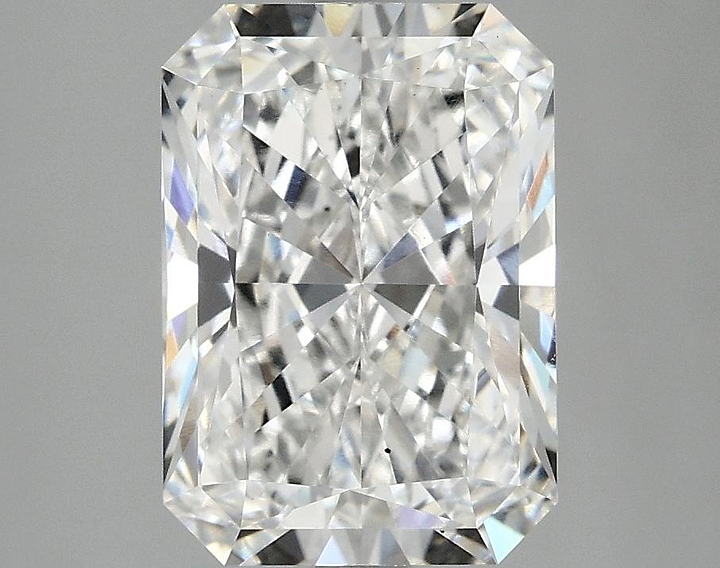 3.05 Carat Radiant Shaped Ideal Cut VS2 IGI Certified Lab Grown Diamond