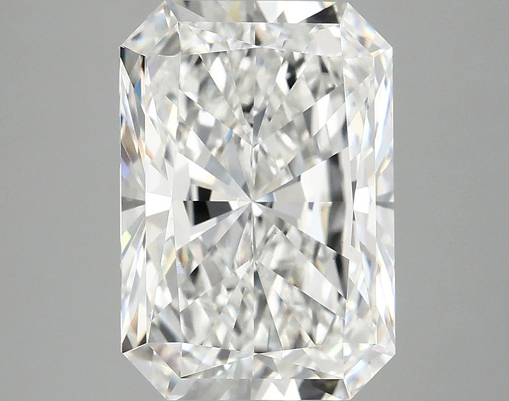 4.99 Carat Radiant Shaped Ideal Cut VVS2 IGI Certified Lab Grown Diamond