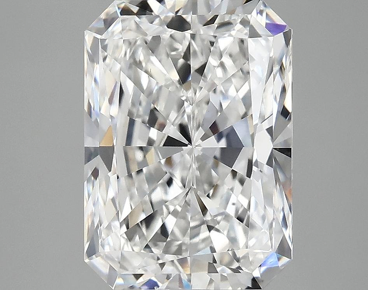 4.11 Carat Radiant Shaped Excellent Cut VS1 IGI Certified Lab Grown Diamond