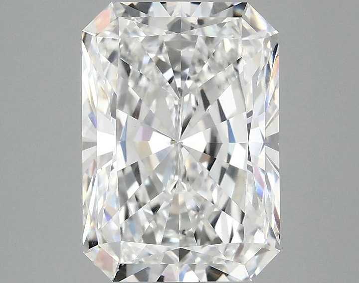 3.04 Carat Radiant Shaped Ideal Cut VS1 IGI Certified Lab Grown Diamond