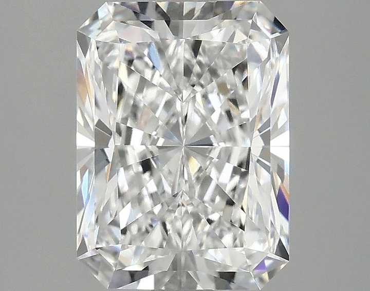 2.97 Carat Radiant Shaped Excellent Cut VVS2 IGI Certified Lab Grown Diamond
