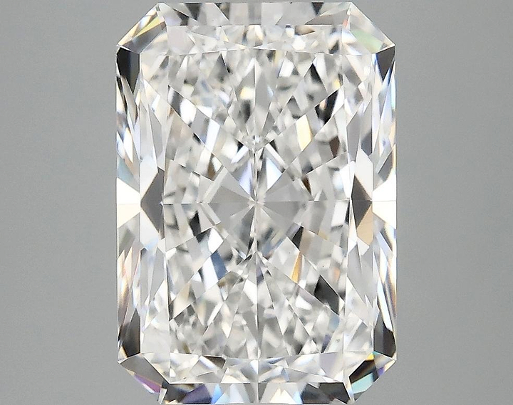4.09 Carat Radiant Shaped Ideal Cut VVS2 IGI Certified Lab Grown Diamond
