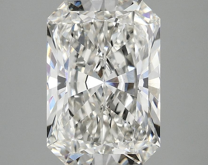 3.05 Carat Radiant Shaped Ideal Cut VVS2 IGI Certified Lab Grown Diamond