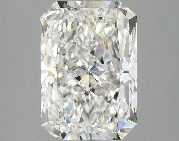 3.0 Carat Radiant Shaped Ideal Cut VVS2 IGI Certified Lab Grown Diamond
