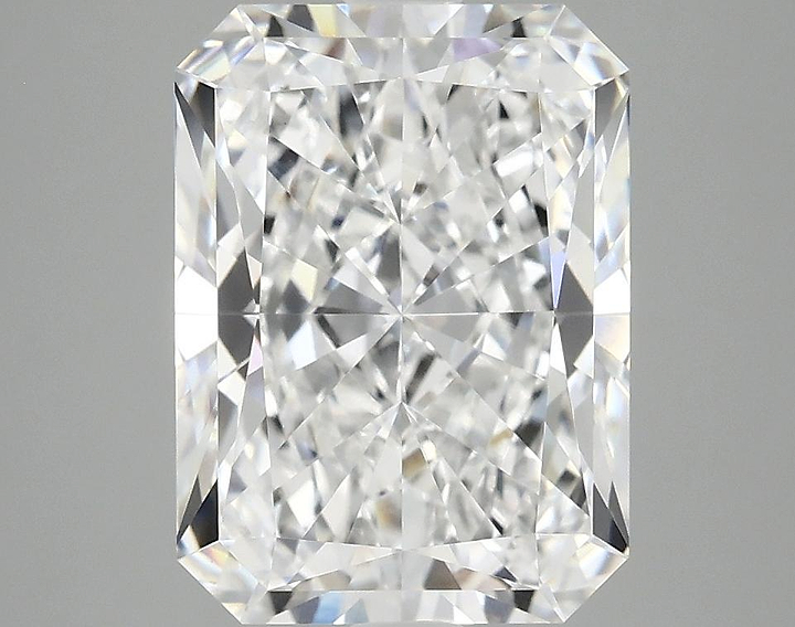 4.18 Carat Radiant Shaped Excellent Cut VVS2 IGI Certified Lab Grown Diamond