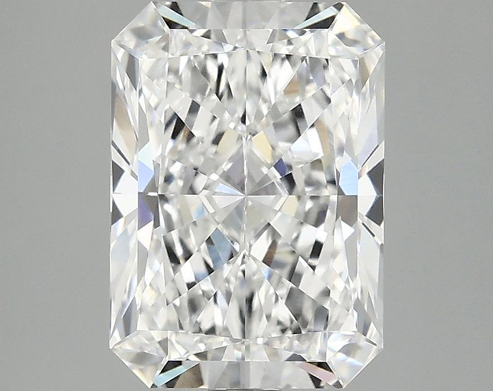3.08 Carat Radiant Shaped Ideal Cut VVS2 IGI Certified Lab Grown Diamond