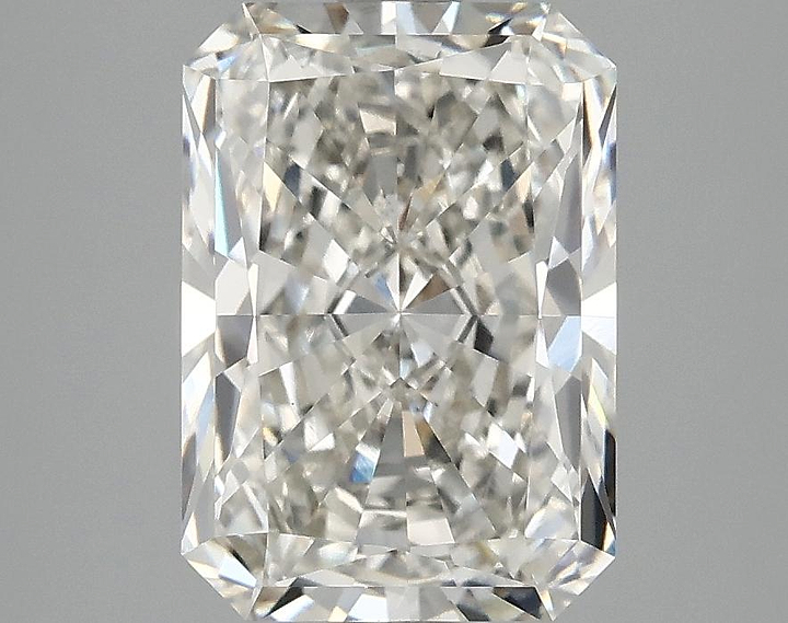 3.07 Carat Radiant Shaped Ideal Cut VS1 IGI Certified Lab Grown Diamond