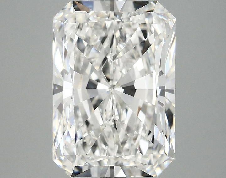 4.98 Carat Radiant Shaped Ideal Cut VVS2 IGI Certified Lab Grown Diamond