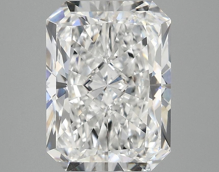 3.03 Carat Radiant Shaped Excellent Cut VVS2 IGI Certified Lab Grown Diamond