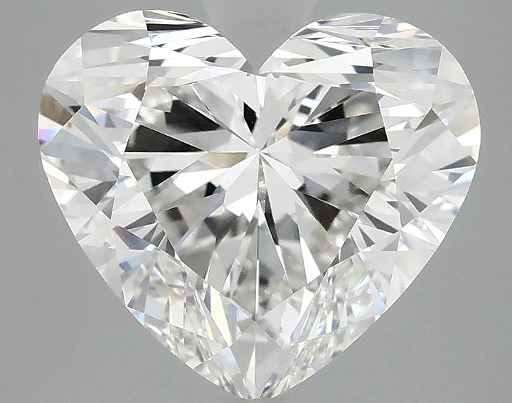 4.02 Carat Heart Shaped Ideal Cut VVS2 IGI Certified Lab Grown Diamond