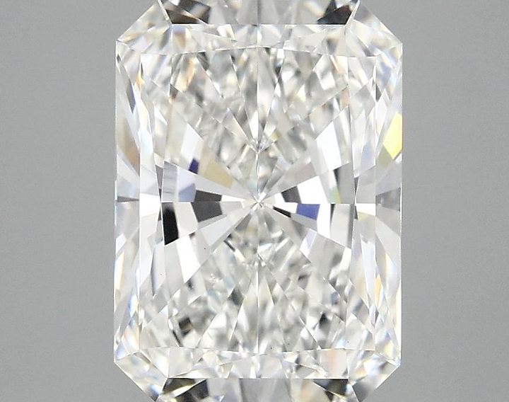 3.05 Carat Radiant Shaped Ideal Cut VVS2 IGI Certified Lab Grown Diamond