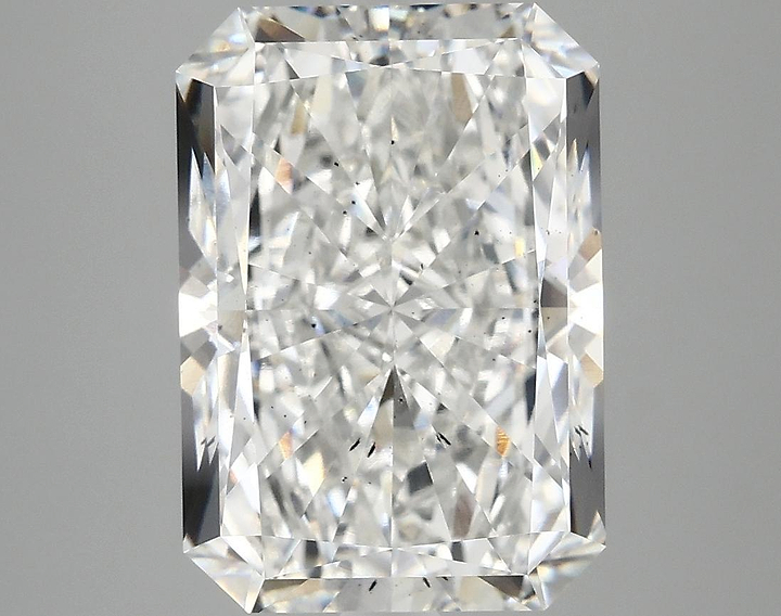 5.58 Carat Radiant Shaped Ideal Cut SI1 IGI Certified Lab Grown Diamond