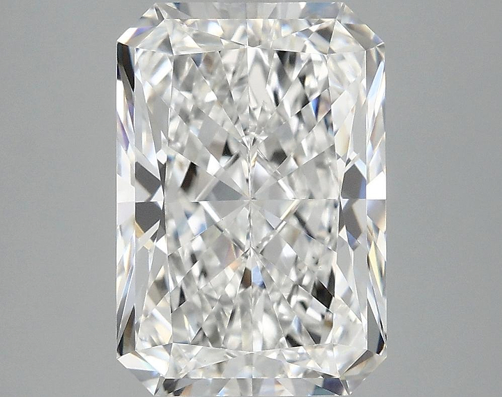 4.01 Carat Radiant Shaped Ideal Cut VS1 IGI Certified Lab Grown Diamond