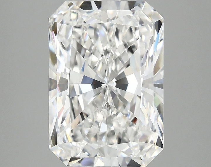 4.18 Carat Radiant Shaped Ideal Cut VVS2 IGI Certified Lab Grown Diamond