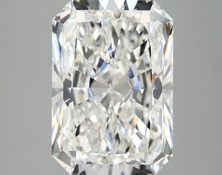 4.05 Carat Radiant Shaped Ideal Cut VVS2 IGI Certified Lab Grown Diamond