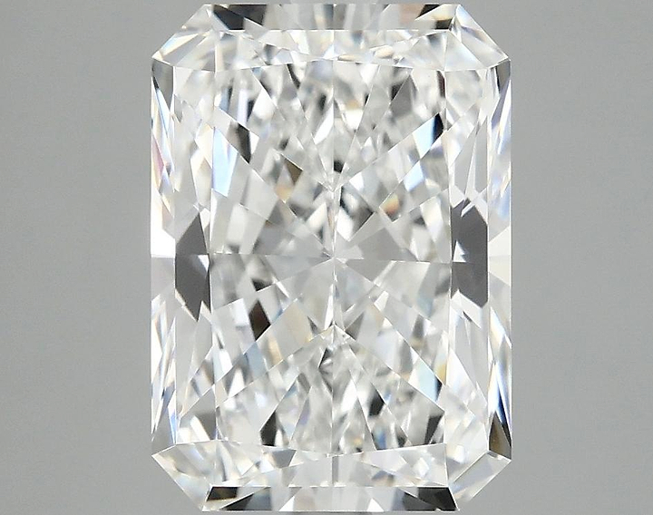 4.01 Carat Radiant Shaped Ideal Cut VVS2 IGI Certified Lab Grown Diamond