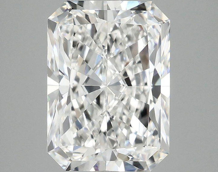 4.06 Carat Radiant Shaped Excellent Cut VVS2 IGI Certified Lab Grown Diamond
