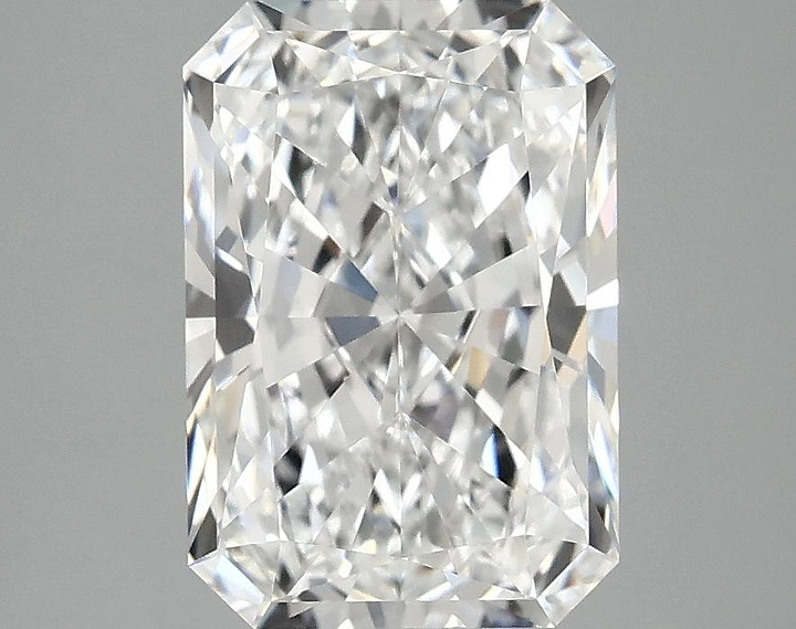 2.99 Carat Radiant Shaped Ideal Cut VS1 IGI Certified Lab Grown Diamond