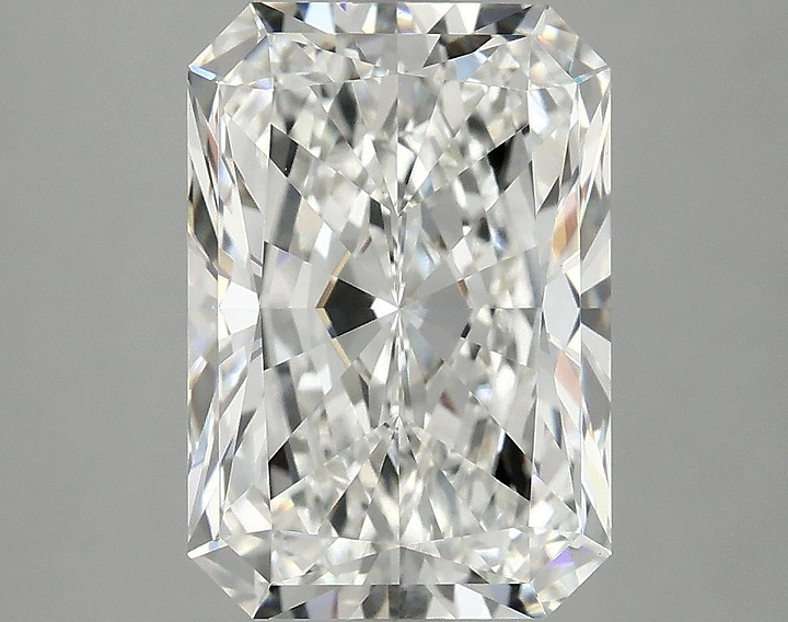 3.92 Carat Radiant Shaped Ideal Cut VVS2 IGI Certified Lab Grown Diamond