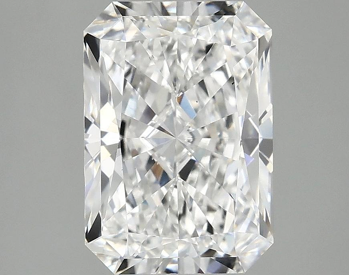 3.03 Carat Radiant Shaped Ideal Cut VS2 IGI Certified Lab Grown Diamond