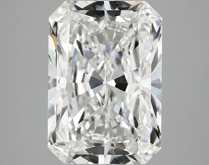 4.02 Carat Radiant Shaped Ideal Cut VVS2 IGI Certified Lab Grown Diamond