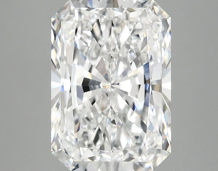 3.04 Carat Radiant Shaped Ideal Cut VS1 IGI Certified Lab Grown Diamond