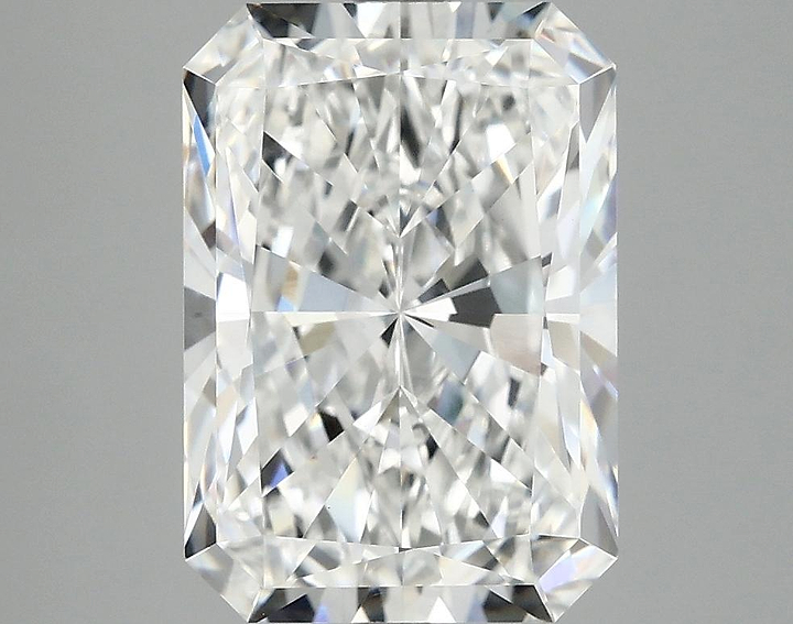 4.09 Carat Radiant Shaped Ideal Cut VVS2 IGI Certified Lab Grown Diamond