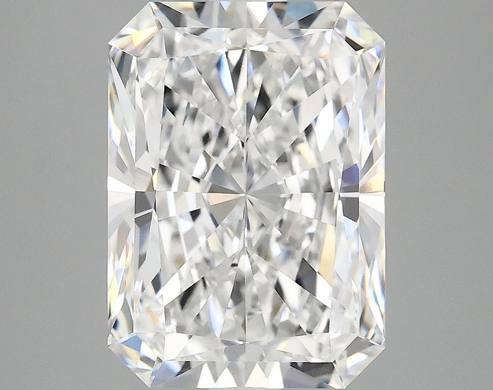 4.09 Carat Radiant Shaped Ideal Cut VVS2 IGI Certified Lab Grown Diamond