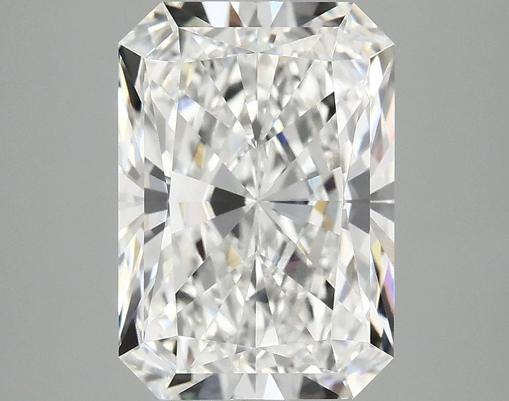 4.09 Carat Radiant Shaped Ideal Cut VVS2 IGI Certified Lab Grown Diamond