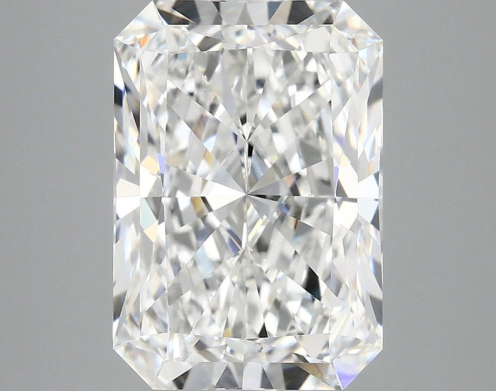 4.09 Carat Radiant Shaped Ideal Cut VVS2 IGI Certified Lab Grown Diamond